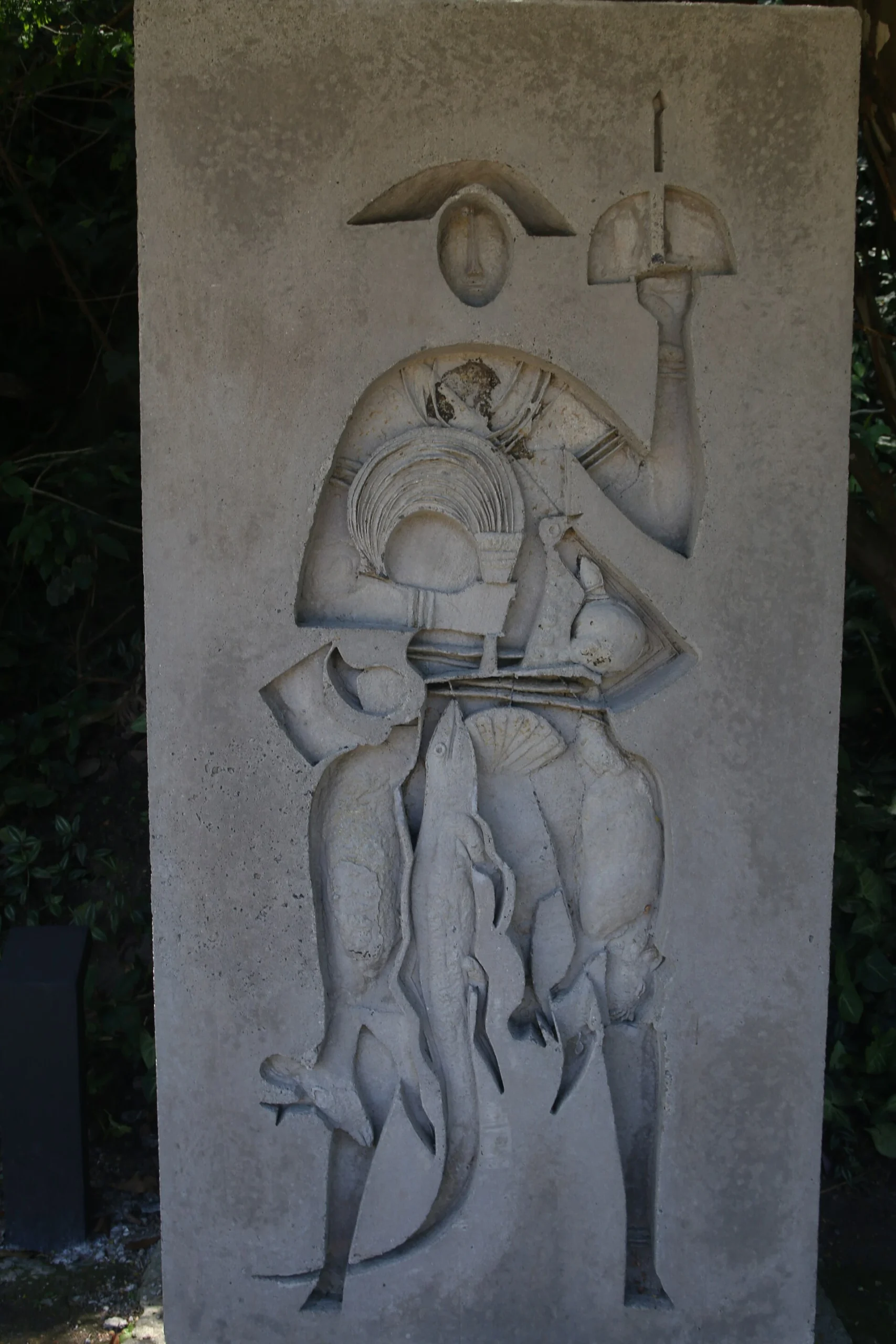 Escultura de Oxóssi, o caçador, no Parque Catacumba